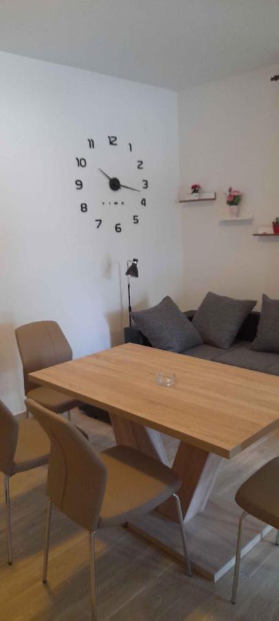 Apartment Lopar 9 Buitenkant foto